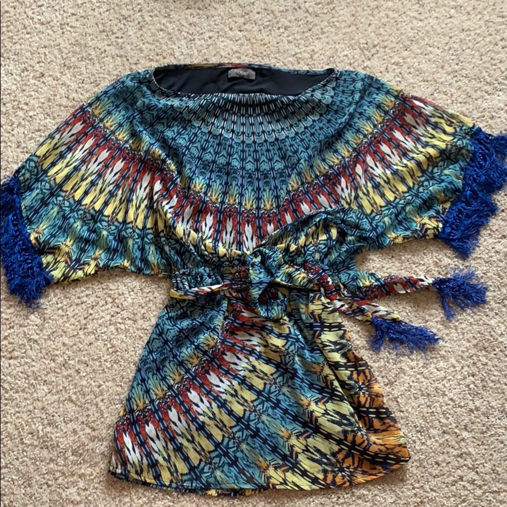 M Harper dress/top with tasseled sleeves and belt!